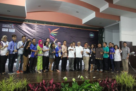 Batikta dan Toba Odissey menjadi Duta Toba dalam Event Travel Mart 2017 di Bandung