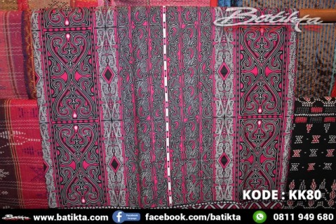 KK80  Kain Batik Motif Gorga Warna Pink Putih Hitam